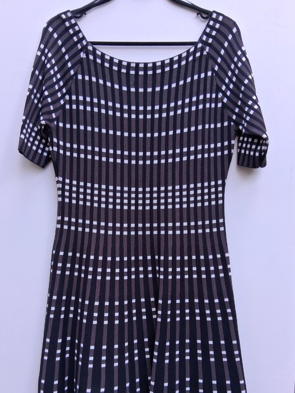 ELIZA J raglan short-sleeve checkered A-line knee-length dress (size L)